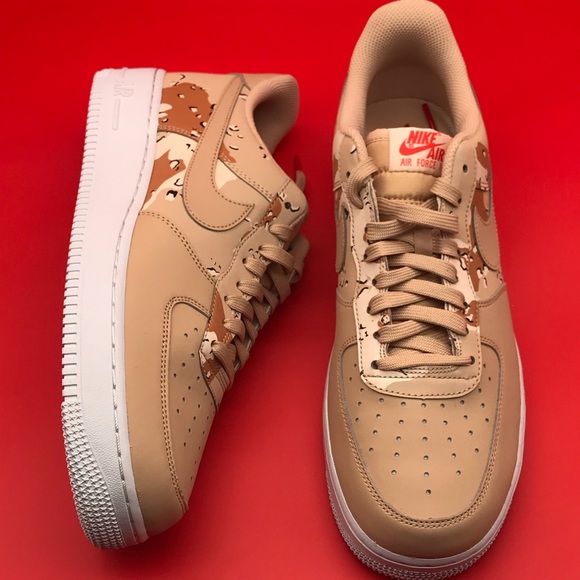 SOLD Nike Air Force 1 '07 LV8 Beige Reflect Desert - Picture 3 of 4